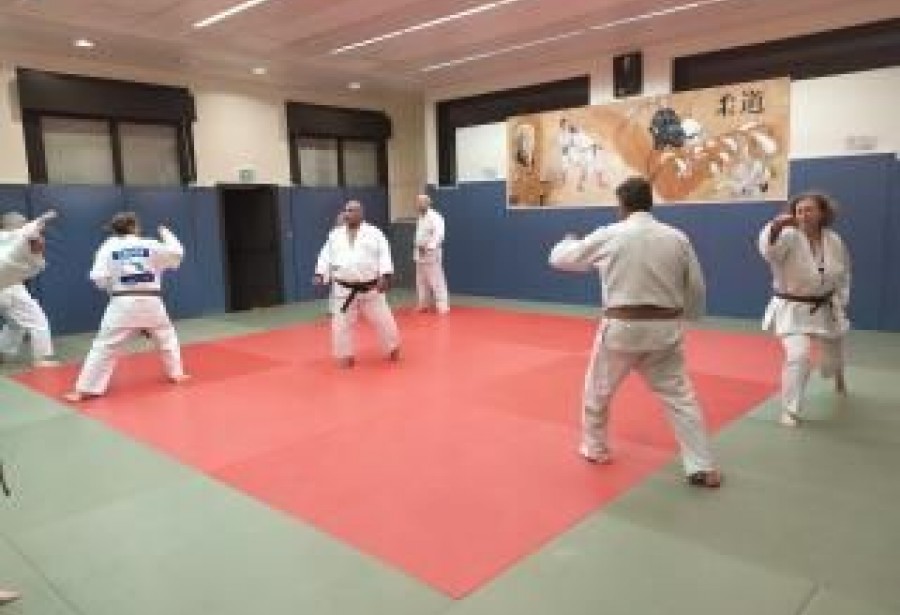 Cours de judo bien-être avec senseï Cathy et senseï Shaïf