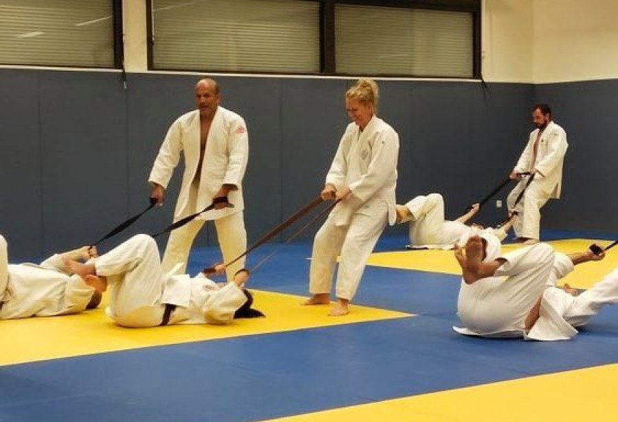 Cours de jujitsu avec senseï Serge et senseï Gérard