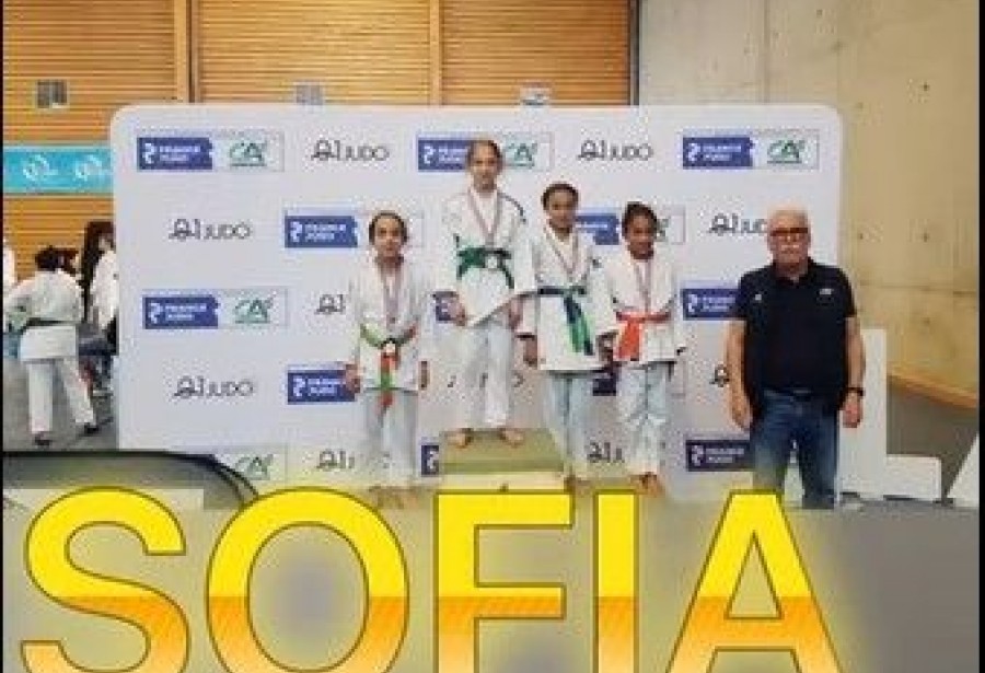 Exploit sur le tatami pour Sofia PEREIRA LAKEHAL !